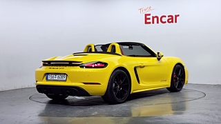 PORSCHE 718 BOXSTER 2021