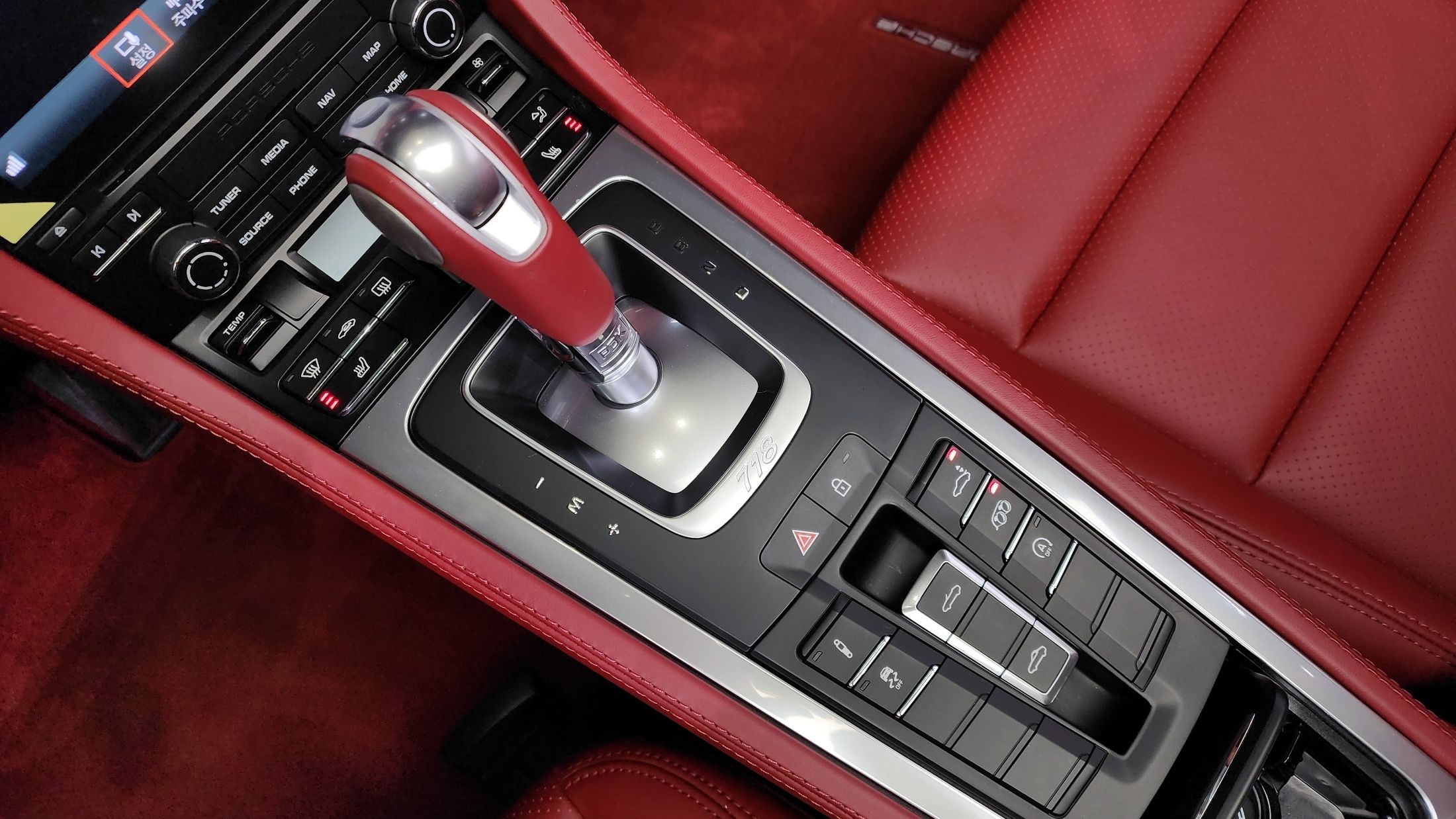PORSCHE 718 BOXSTER 2021