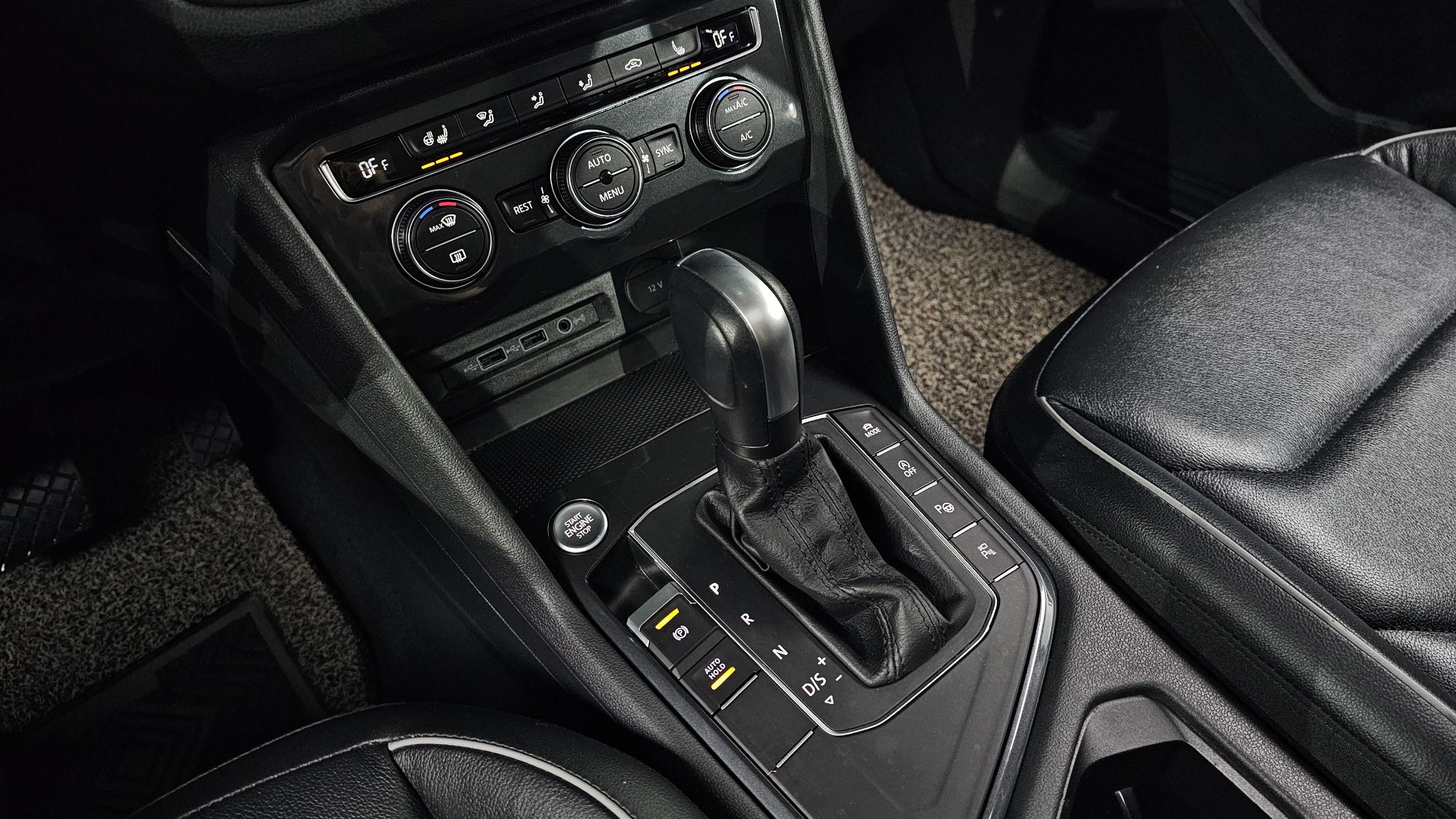 VOLKSWAGEN TIGUAN 2020
