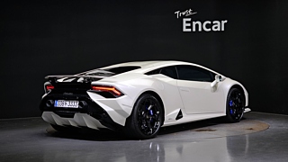 Заказать LAMBORGHINI HURACAN