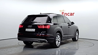 AUDI Q7 4M 2019