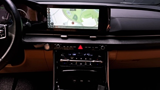 KIA CARNIVAL 2023