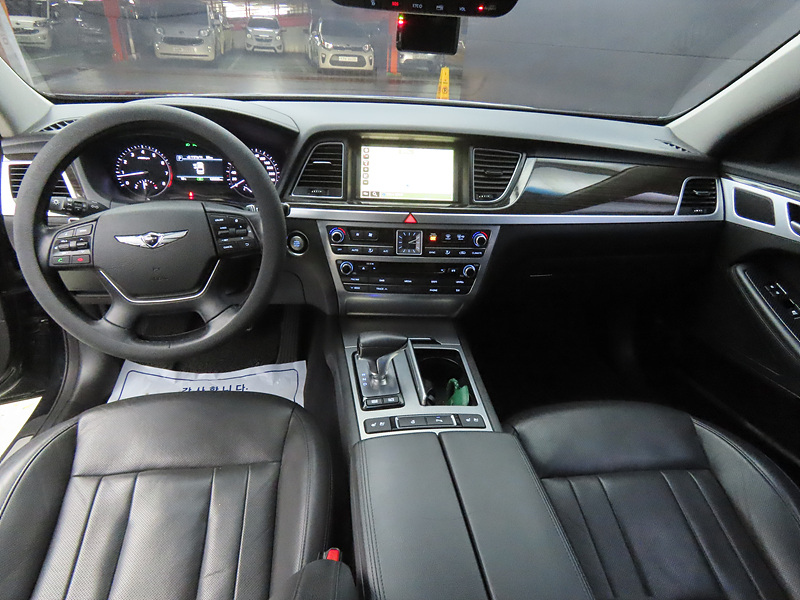 GENESIS G80 2016