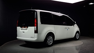 HYUNDAI STARIA 2022