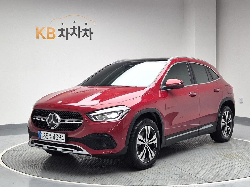 MERCEDES BENZ GLA-CLASS H247 2021