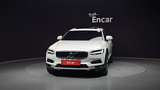 VOLVO V90 CROSS COUNTRY 2021