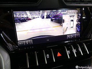 LAMBORGHINI URUS 2021