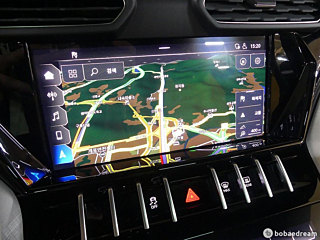 LAMBORGHINI URUS 2021