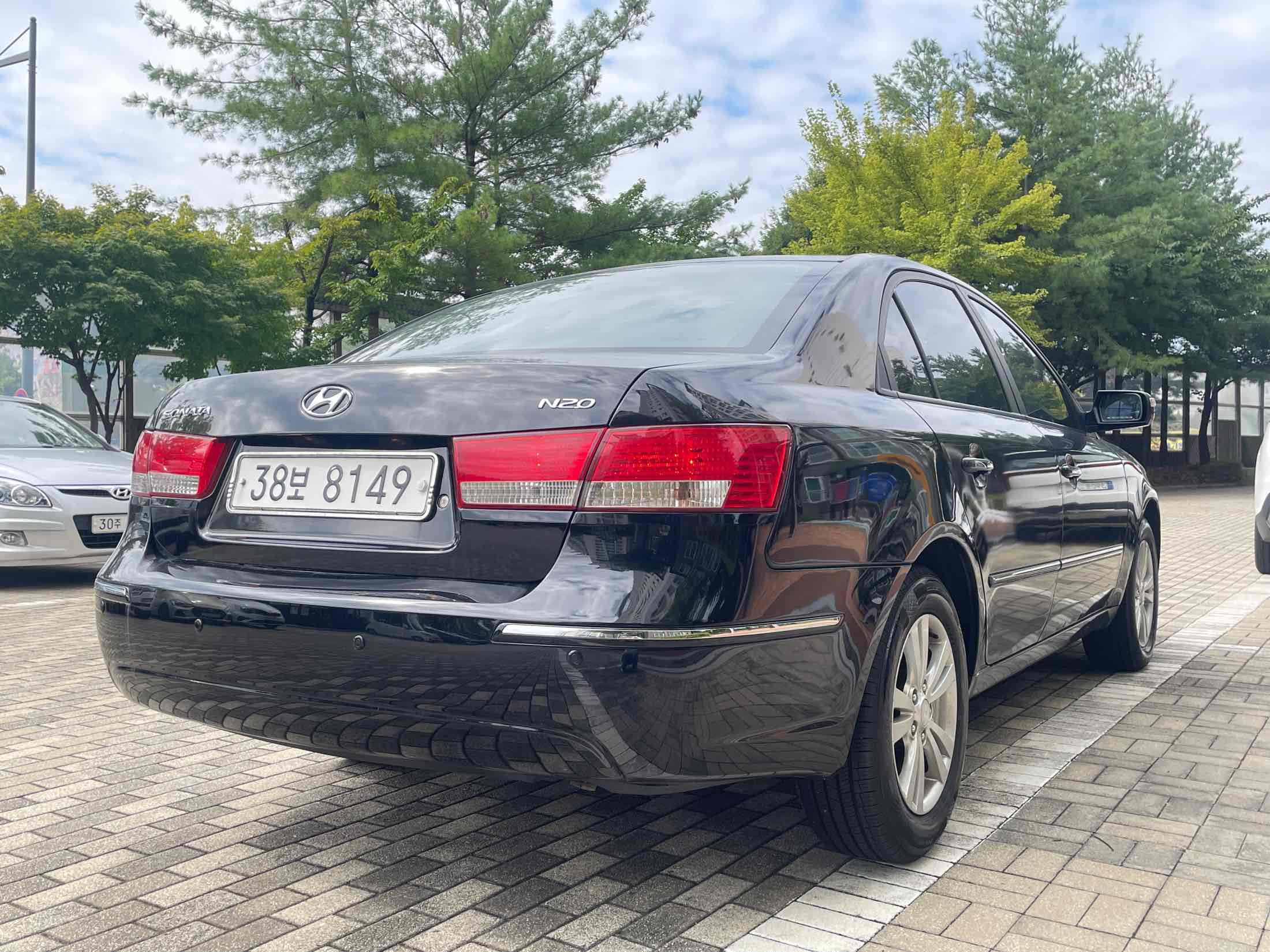 HYUNDAI NF SONATA TRANSFORM 2009
