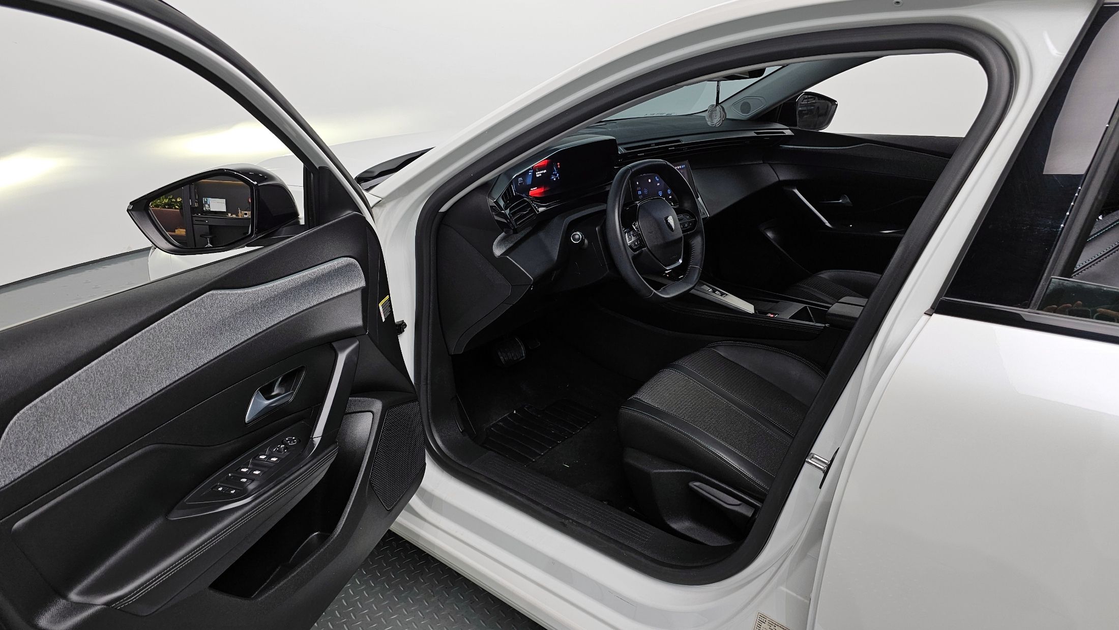 PEUGEOT 308 2022