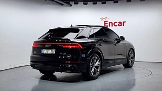 AUDI Q8 4M 2022