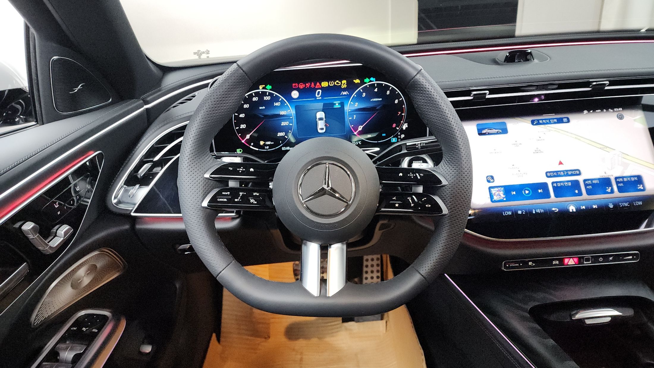 MERCEDES BENZ E-CLASS W214