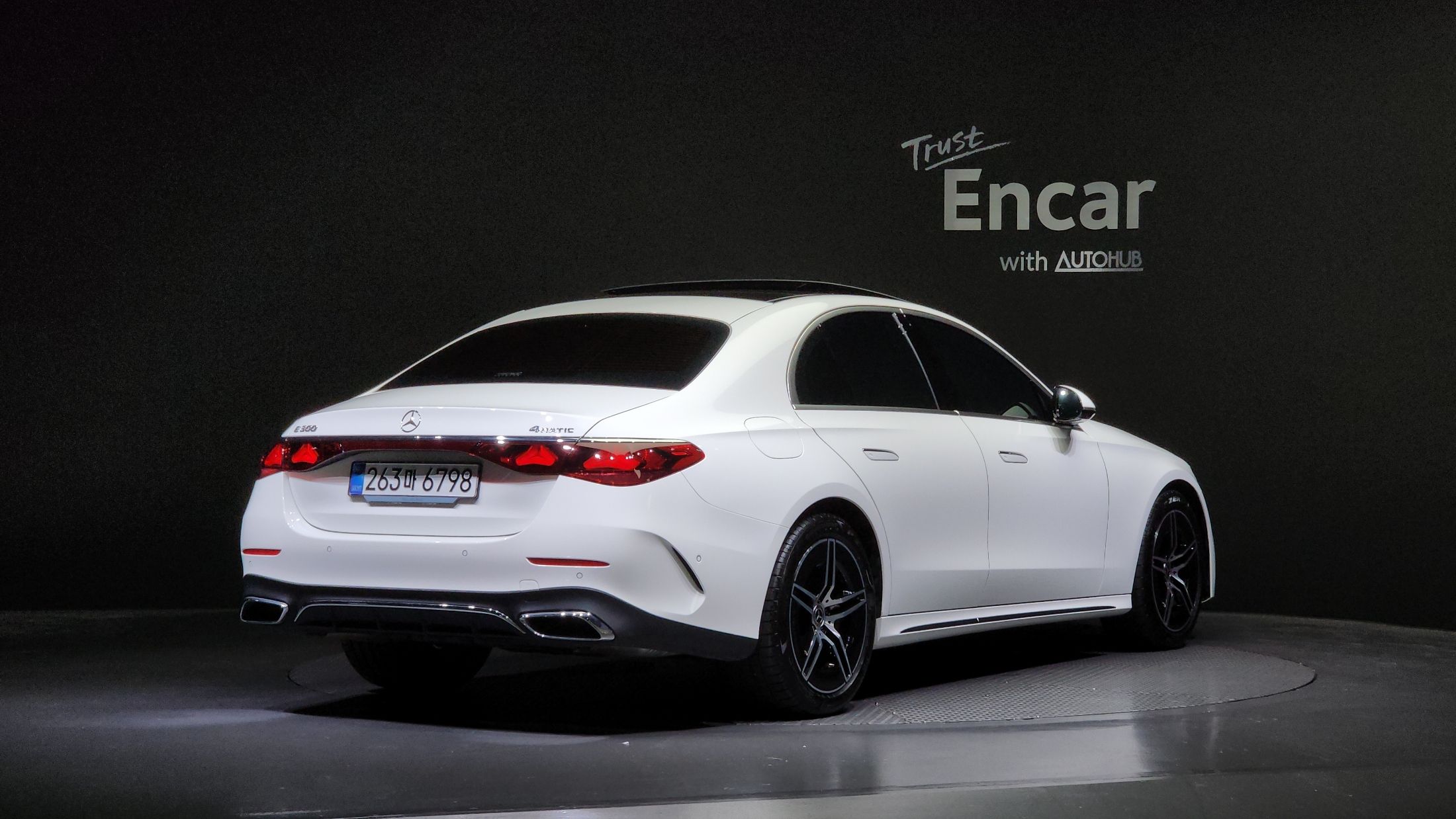 MERCEDES BENZ E-CLASS W214