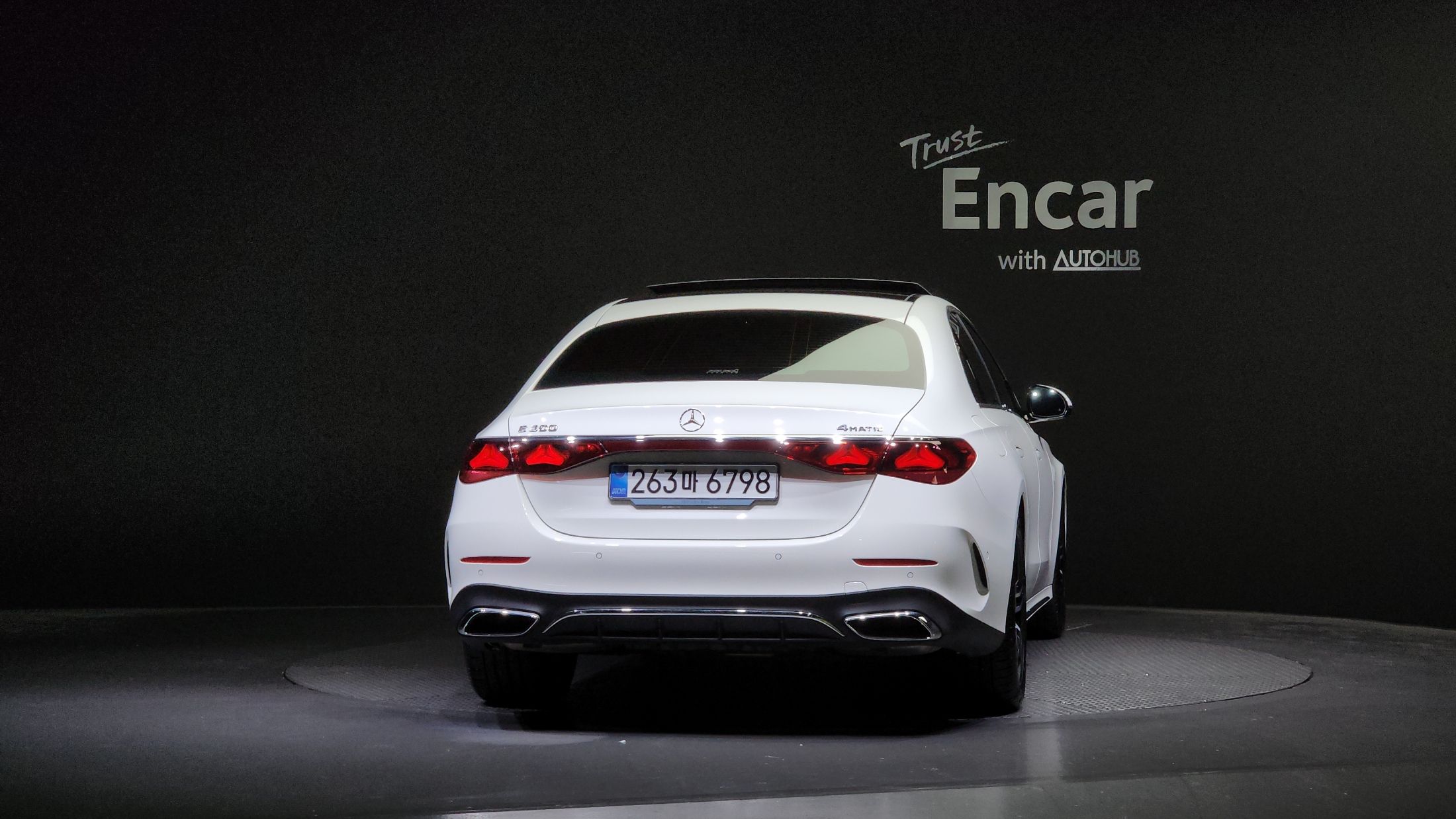 MERCEDES BENZ E-CLASS W214