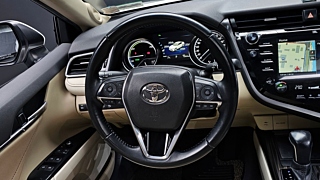 TOYOTA CAMRY XV70 2018