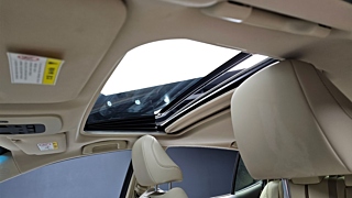 TOYOTA CAMRY XV70 2018