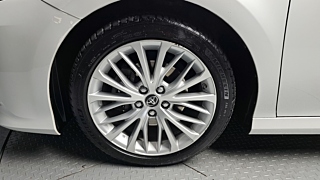 TOYOTA CAMRY XV70 2018