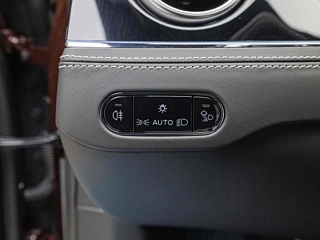 BENTLEY FLYING SPUR 2024