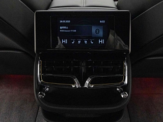 BENTLEY FLYING SPUR 2024