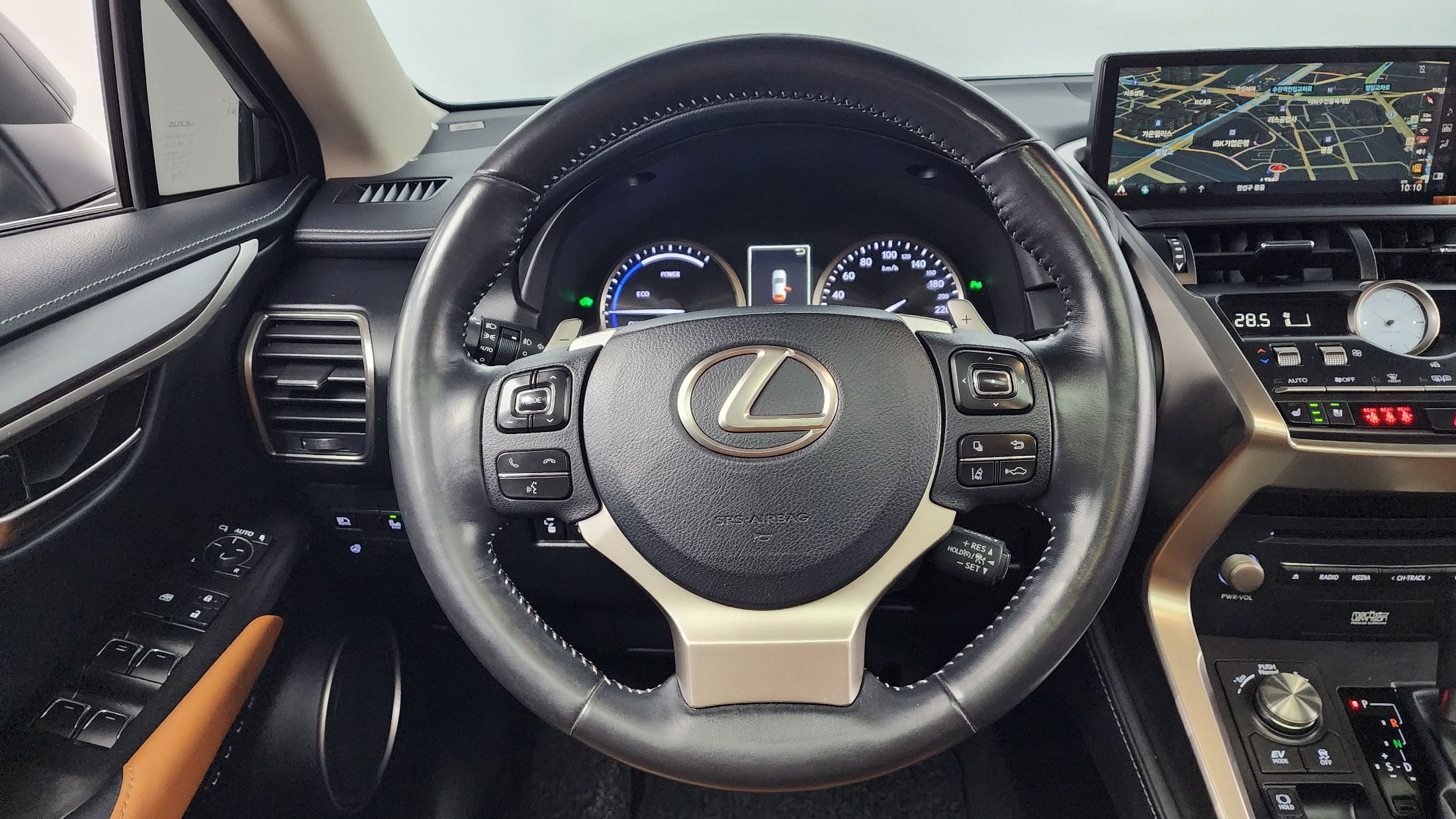 LEXUS NX300H 2019