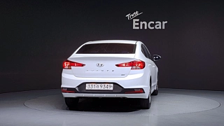 HYUNDAI AVANTE AD 2019