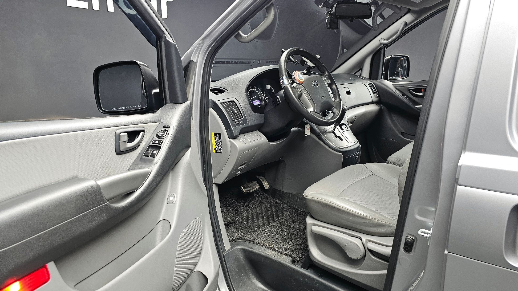 HYUNDAI STAREX GRAND 2021