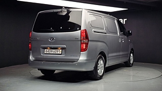 HYUNDAI STAREX GRAND 2021