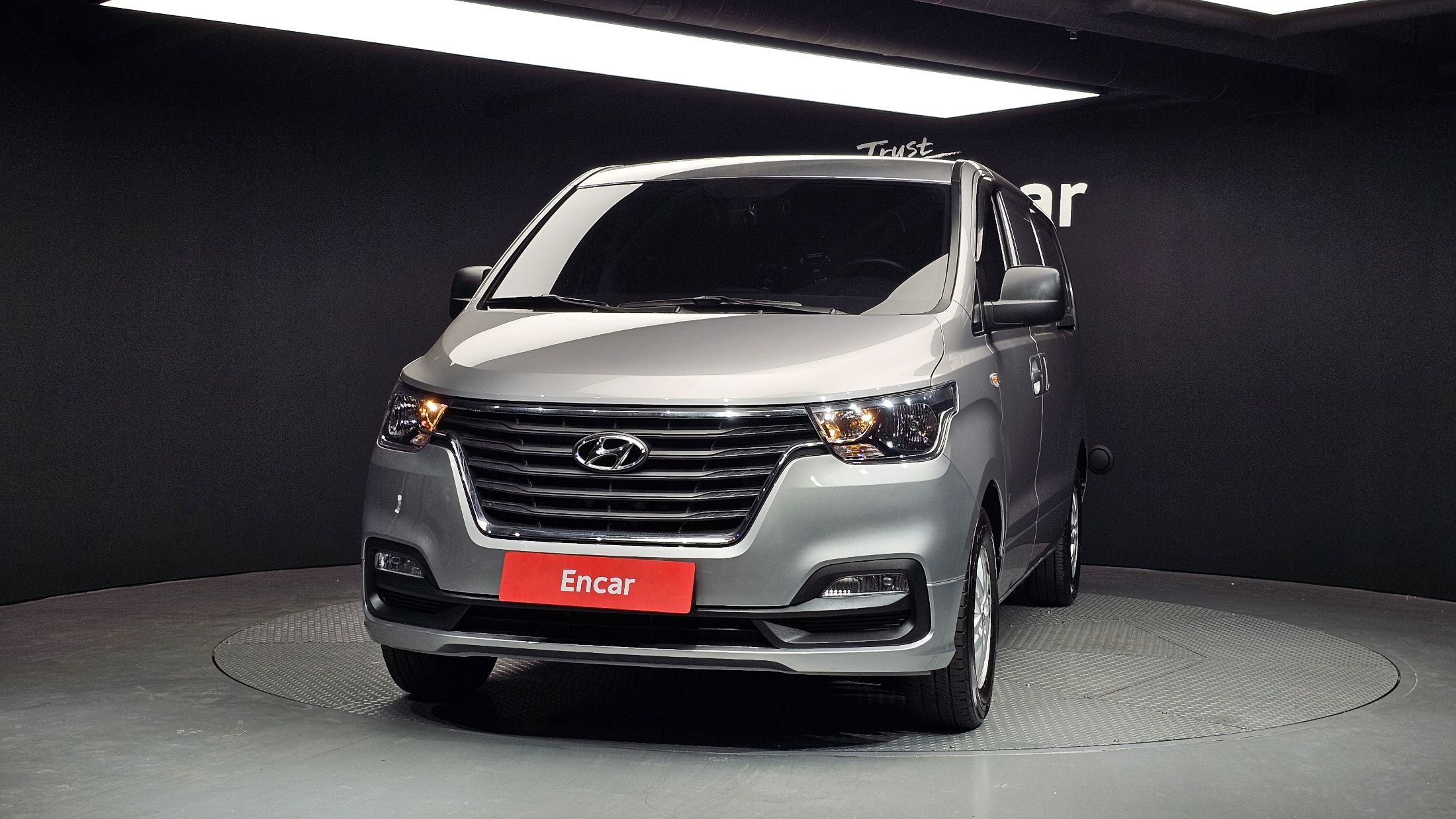 HYUNDAI STAREX GRAND 2021