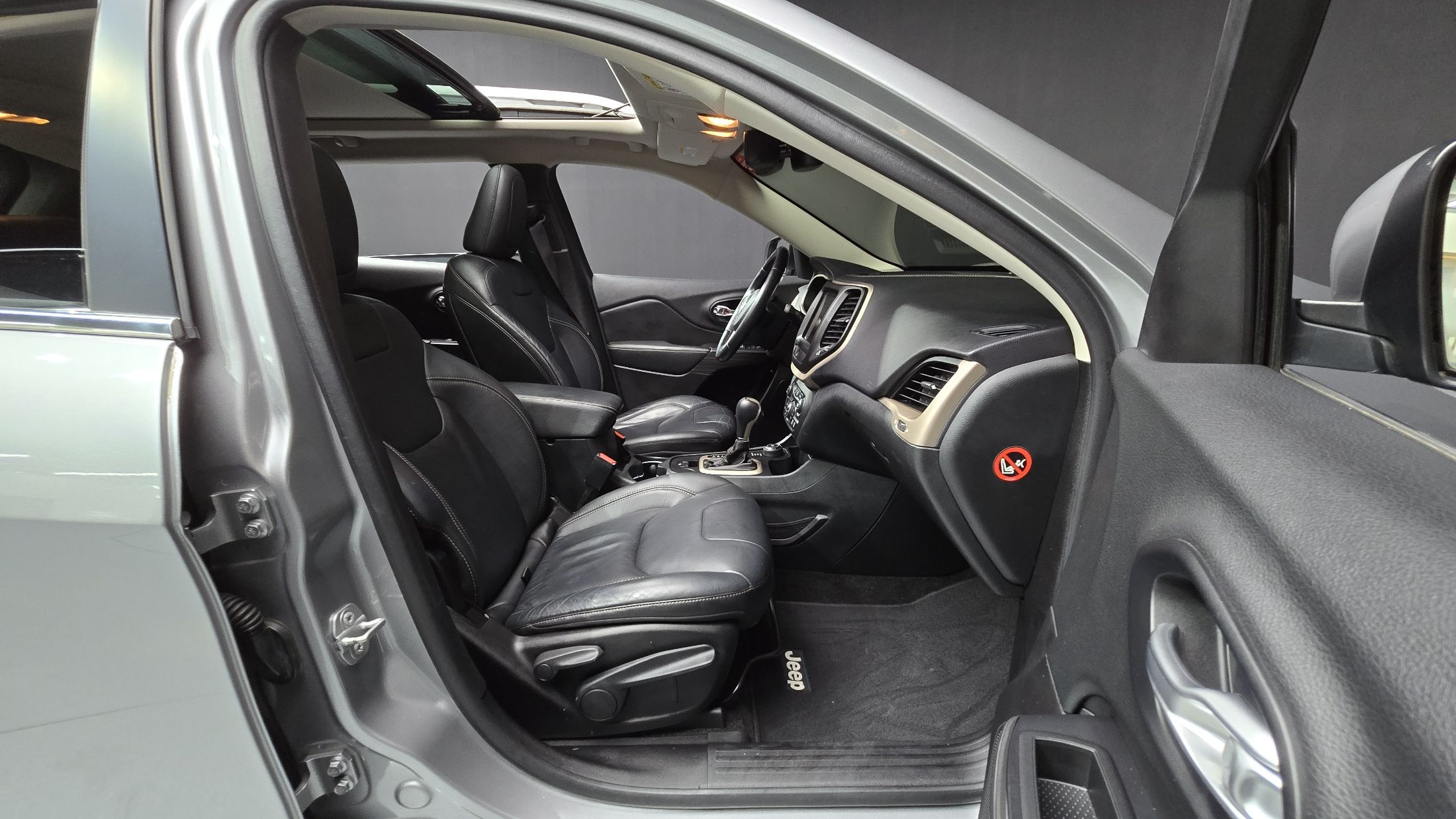 JEEP CHEROKEE KL 2015