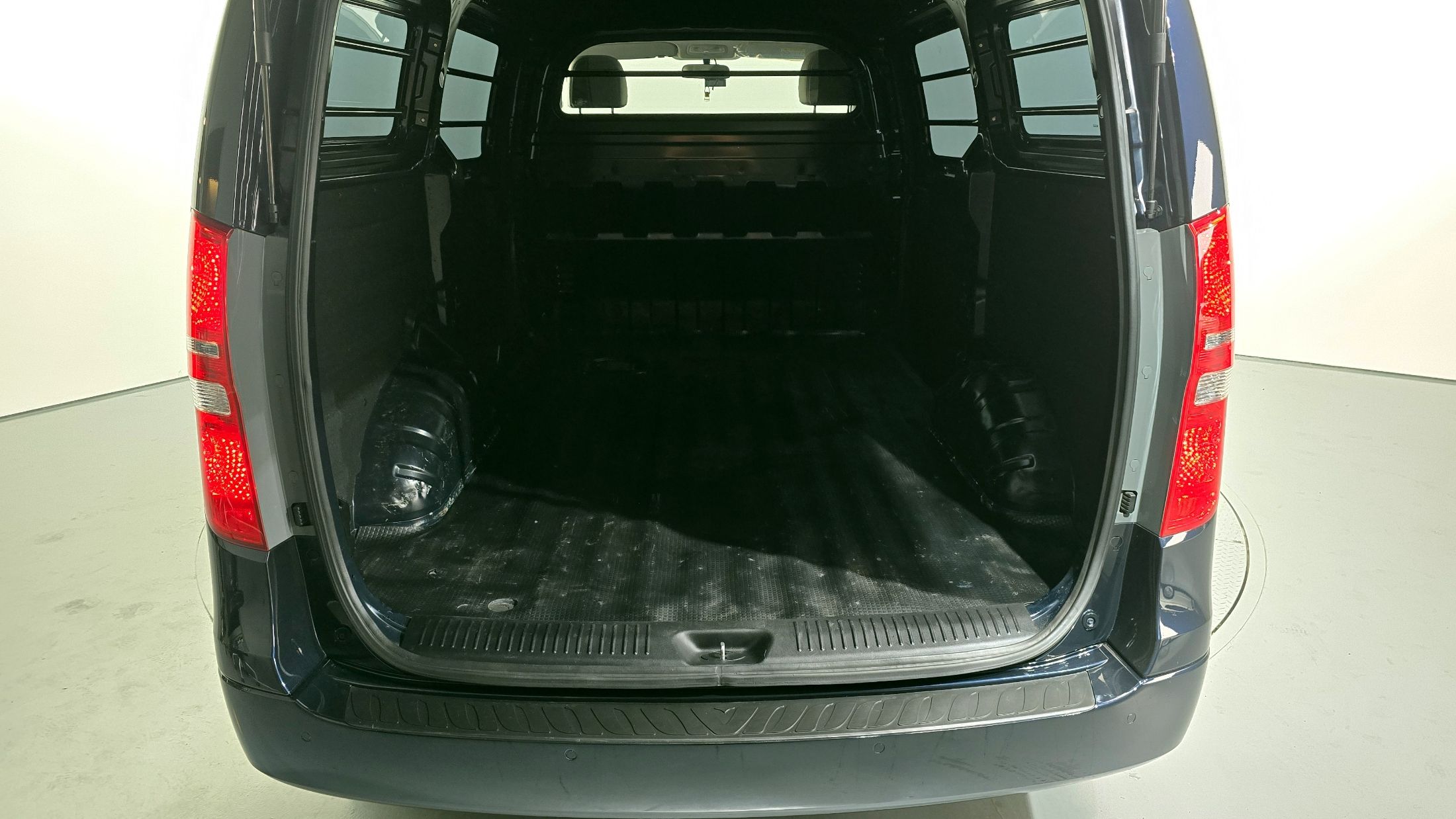 HYUNDAI STAREX GRAND 2021