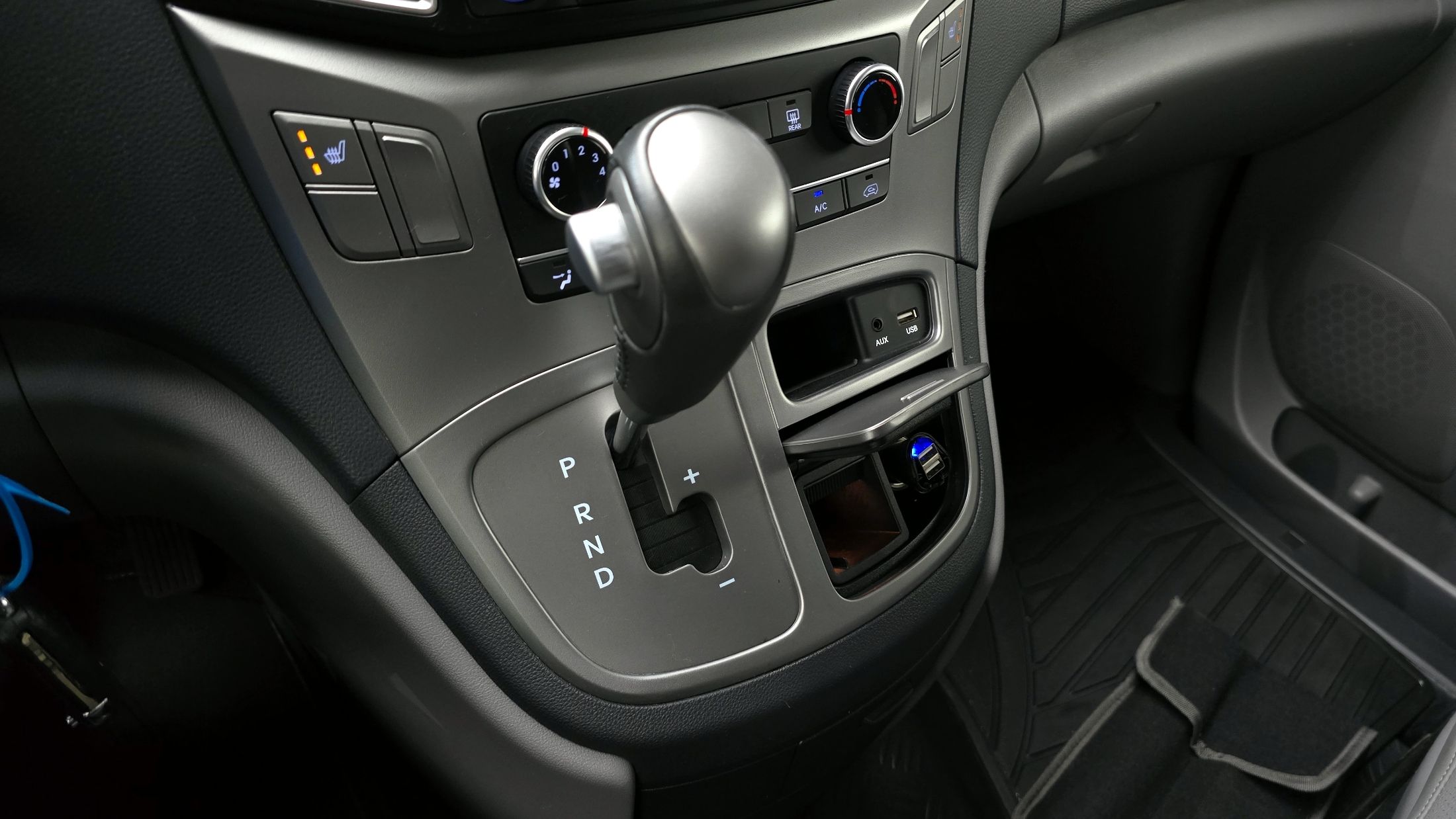 HYUNDAI STAREX GRAND 2021
