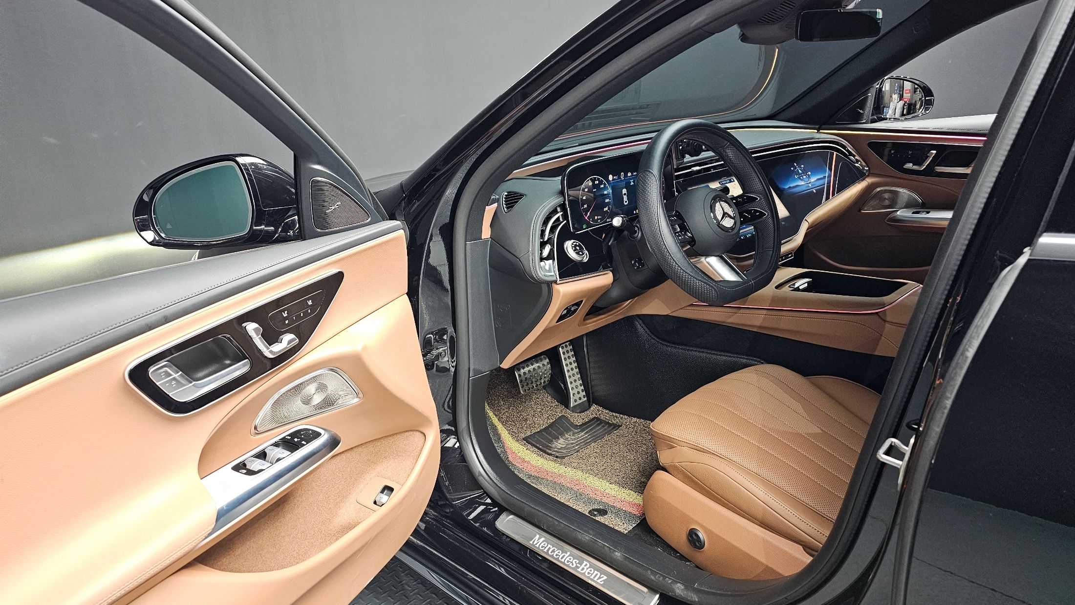 MERCEDES BENZ E-CLASS W214