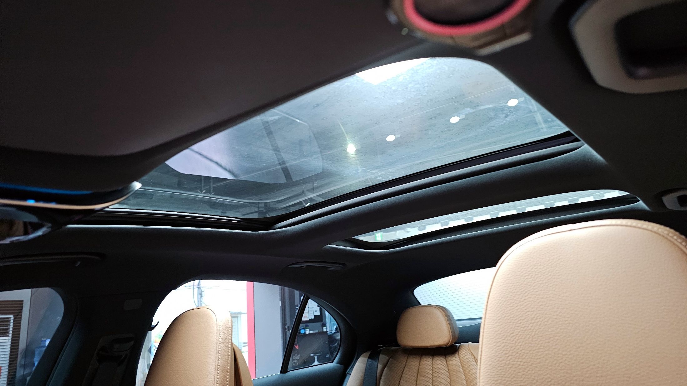 MERCEDES BENZ E-CLASS W214