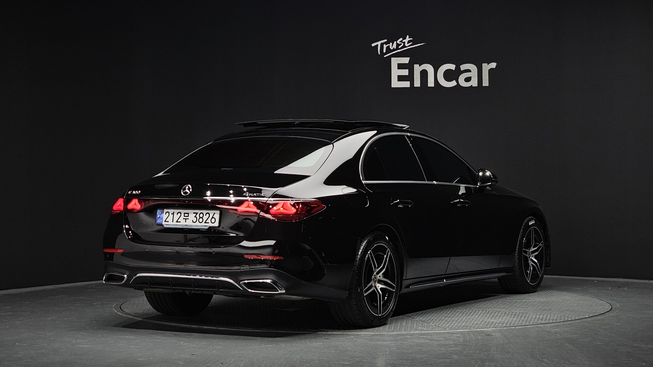 MERCEDES BENZ E-CLASS W214