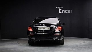 MERCEDES BENZ E-CLASS W213 2020