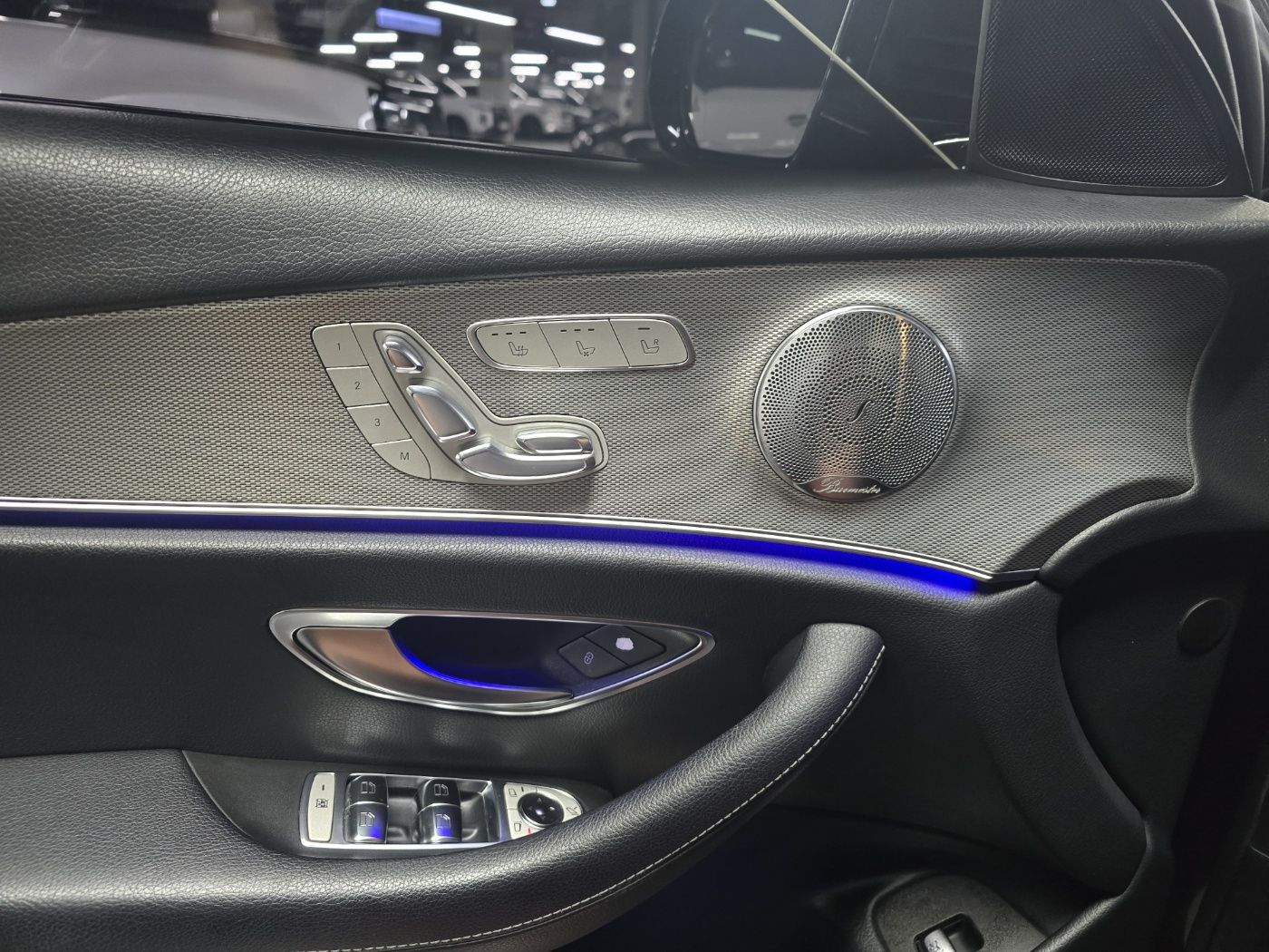 MERCEDES BENZ E-CLASS W213 2016