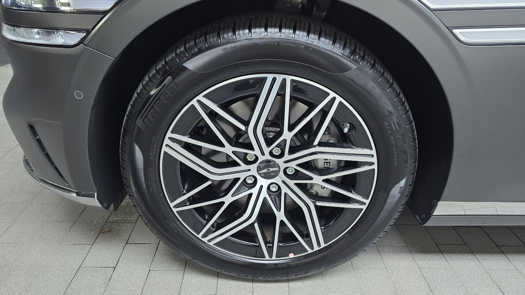 GENESIS G90 RS4 2024