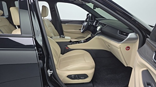 JEEP GRAND CHEROKEE WL 2023