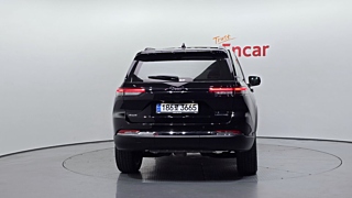 JEEP GRAND CHEROKEE WL 2023