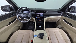 JEEP GRAND CHEROKEE WL 2023