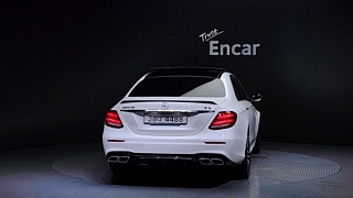 MERCEDES BENZ E-CLASS W213 2018