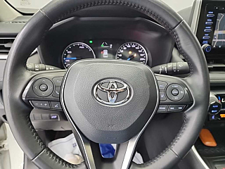 TOYOTA RAV4 2022