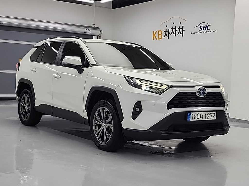TOYOTA RAV4 2022