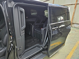 LEXUS LM  2 GENERATION 500h Royal 2024