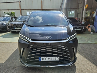 LEXUS LM  2 GENERATION 500h Royal 2024