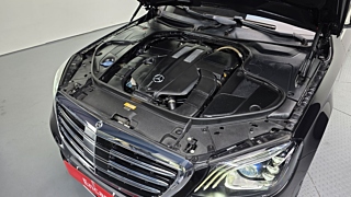 MERCEDES BENZ S-CLASS W222 2019