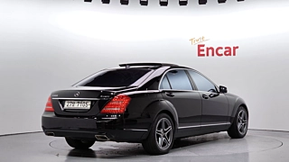 MERCEDES BENZ S-CLASS W221 2010