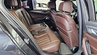 BMW 5-SERIES G30 M550d xDrive 2018
