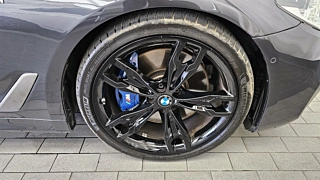 BMW 5-SERIES G30 M550d xDrive 2018