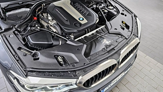 BMW 5-SERIES G30 M550d xDrive 2018